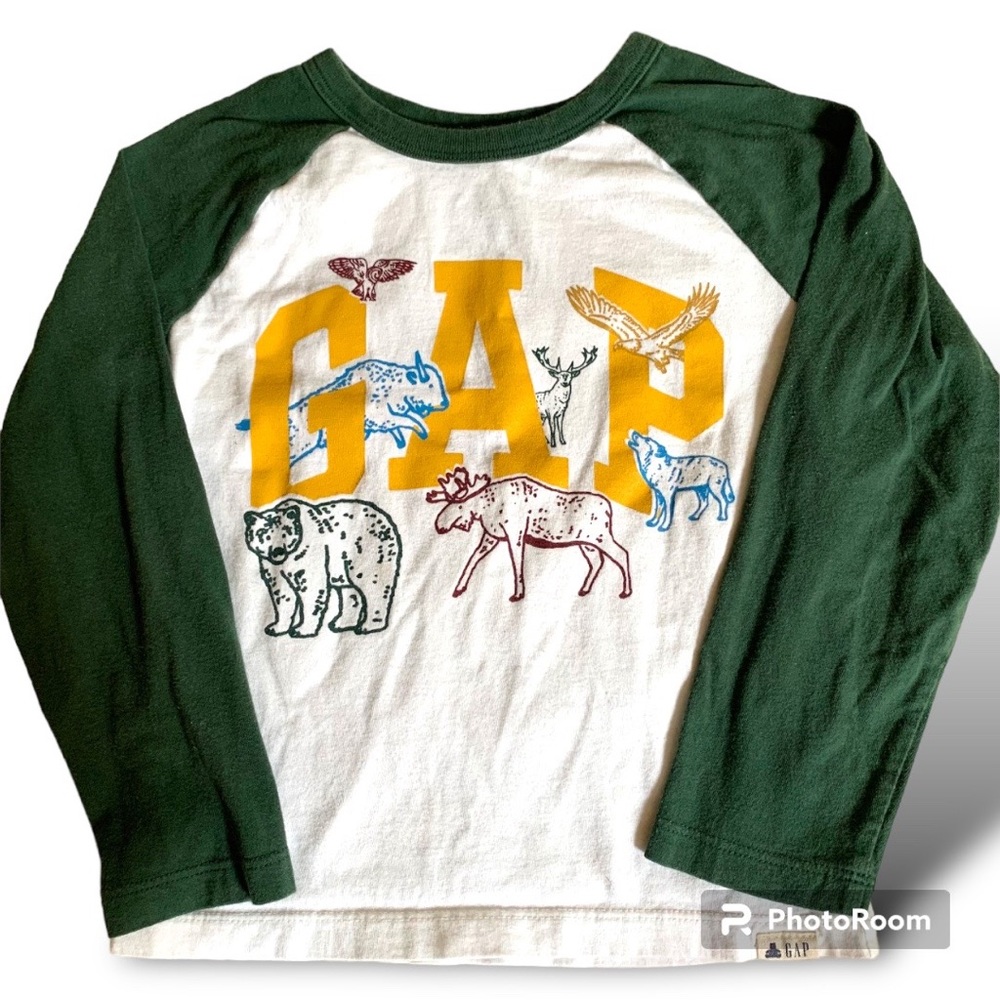 3/$20 boys’ Gap tee